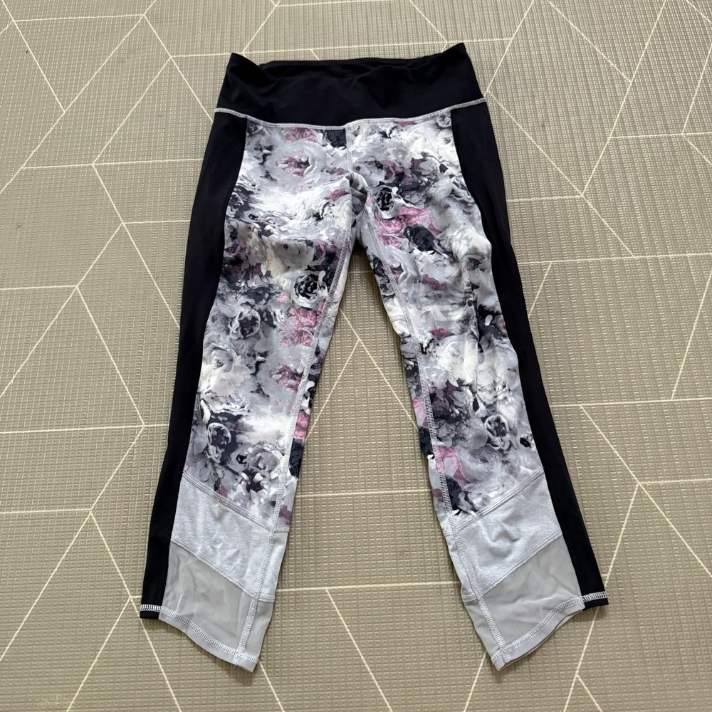 Lululemon If You're Lucky Crop *Full-On Luxtreme 6 Floral Print LW6E73S y2k